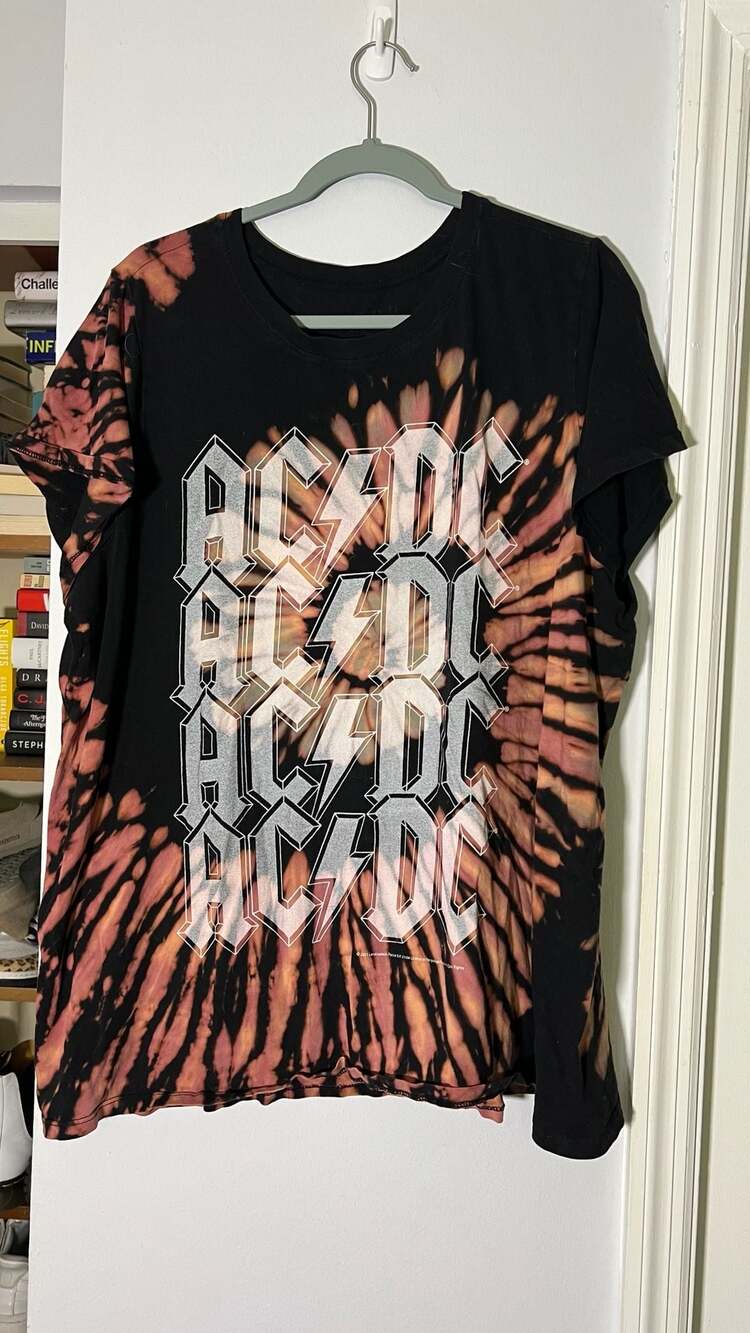 Vinyl Icons AC/DC Tie Dye Graphic T-Shirt